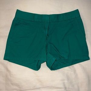 Jcrew size 4 Kelly green broken-in chino